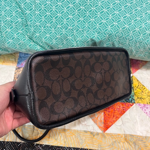 REHAB Coach dome satchel - Picture 13 of 15